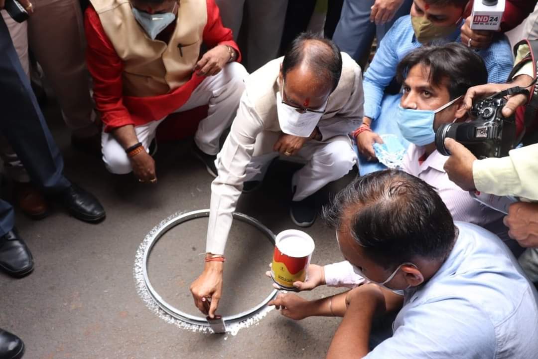 ExKJcTqVgAUzQsK.jpg%3Alarge