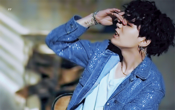 cf600f604b2e04a3eadae6aaa93e8bf7faae6f37.gif