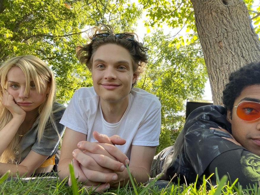 Fcz_XZ0aUAA7HH5.jpg?width=878&height=658