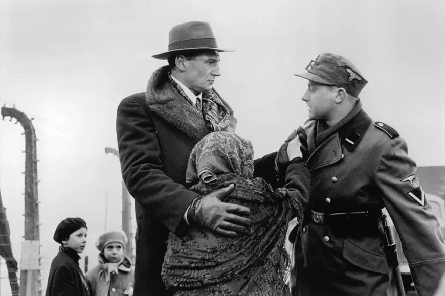 Schindler's List - Jewish Mother and Her Children Scene